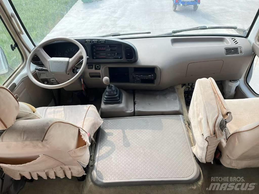Toyota Coaster Bus Minibussit