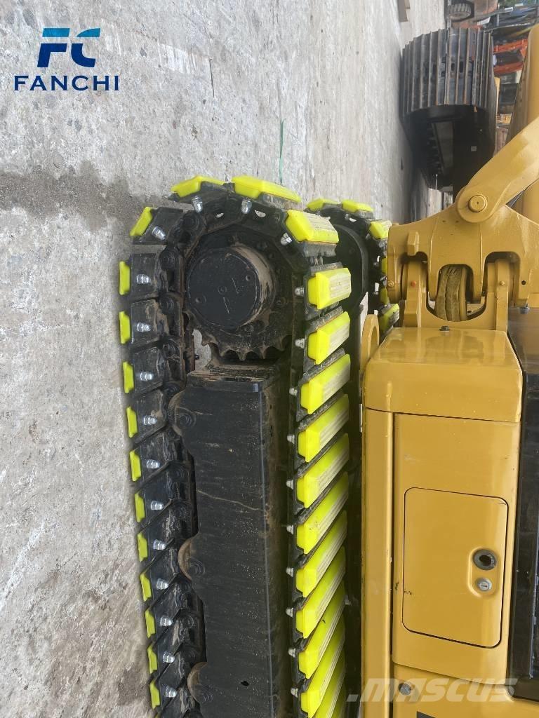 CAT 302 Minikaivukoneet < 7t