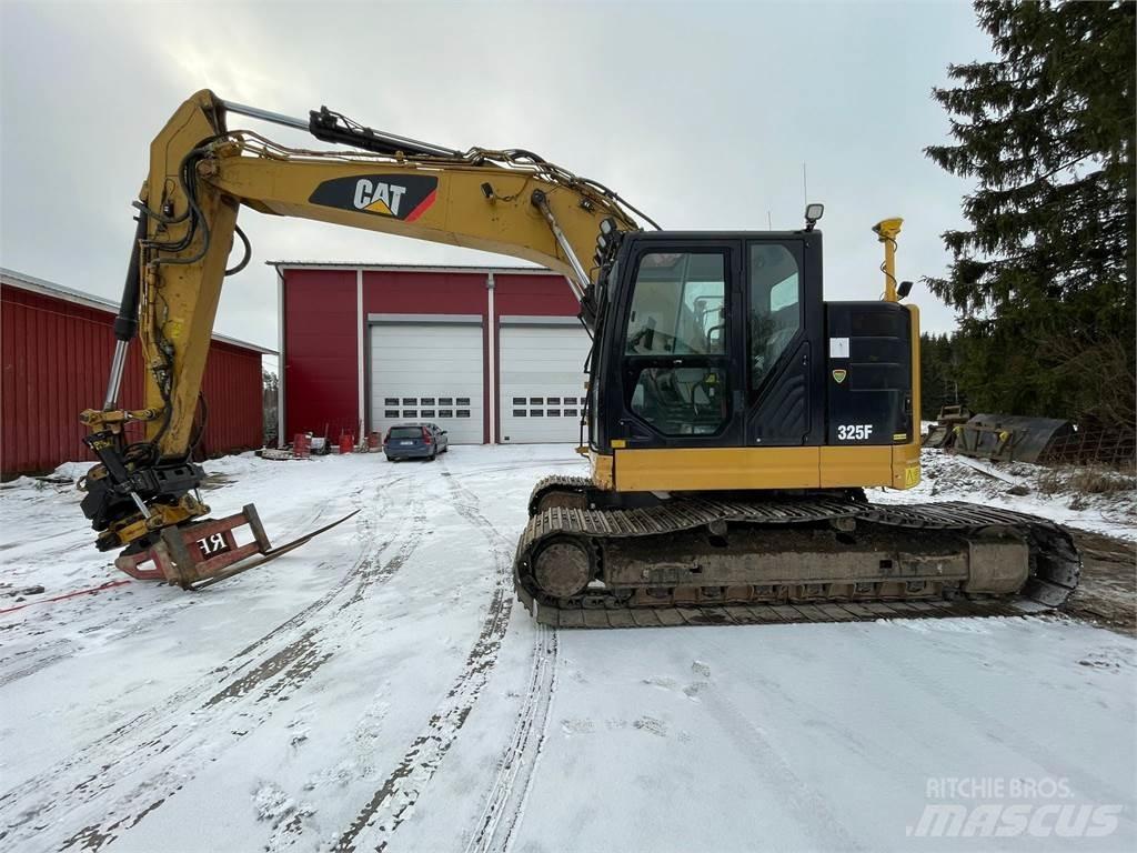 CAT 325 F LCR Telakaivukoneet