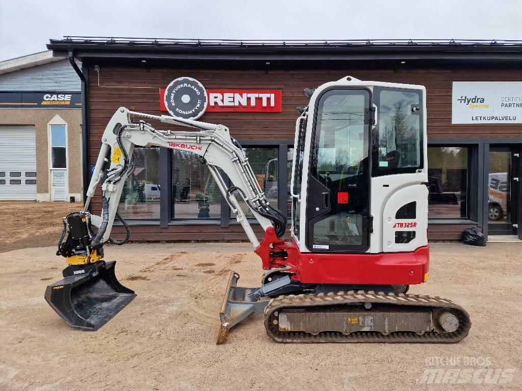 Takeuchi TB 325 R Minikaivukoneet < 7t