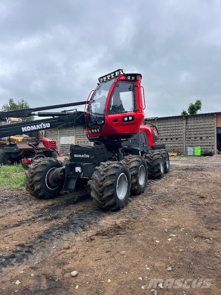 Komatsu 901 XC Harvesterit