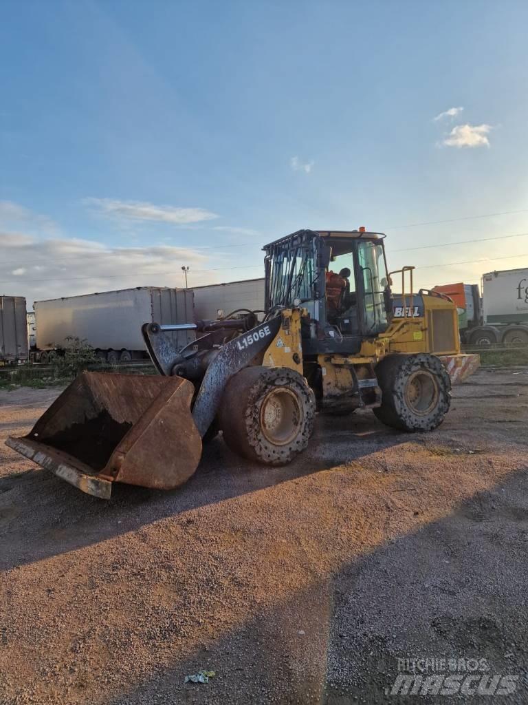 Bell L 1506 E Pyöräkuormaajat