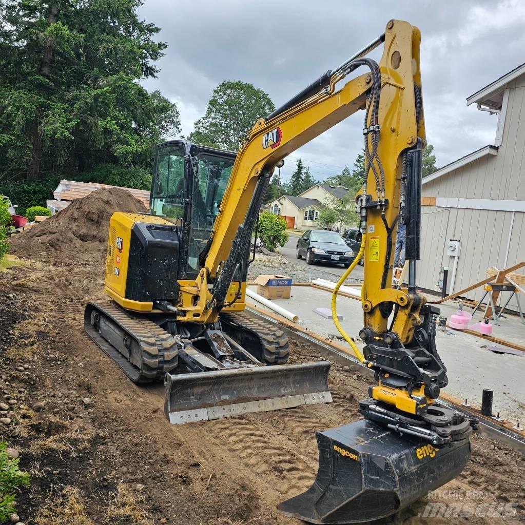 CAT 304 Minikaivukoneet < 7t