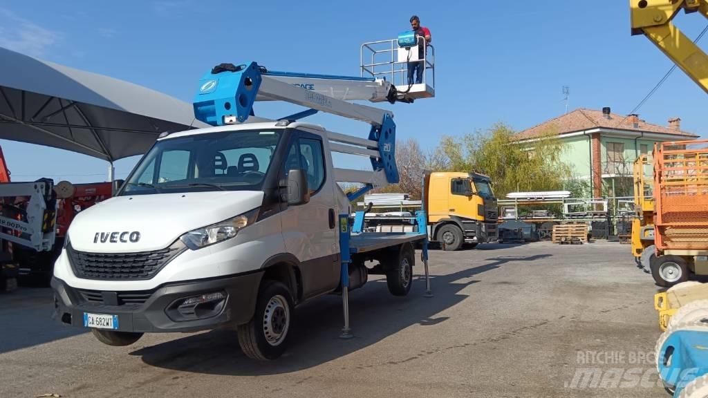 Socage 20D Nostolava-autot