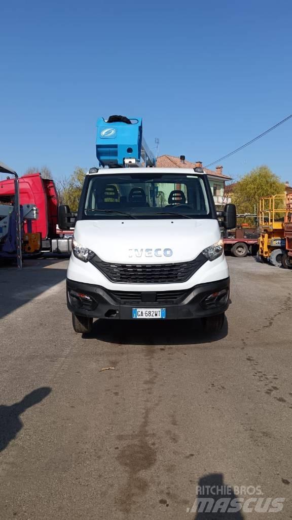 Socage 20D Nostolava-autot