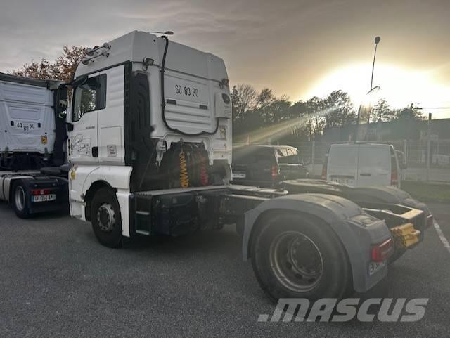 MAN TGX 18.460 Vetopöytäautot