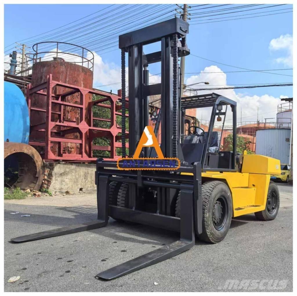 Komatsu FD150-7 Dieseltrukit