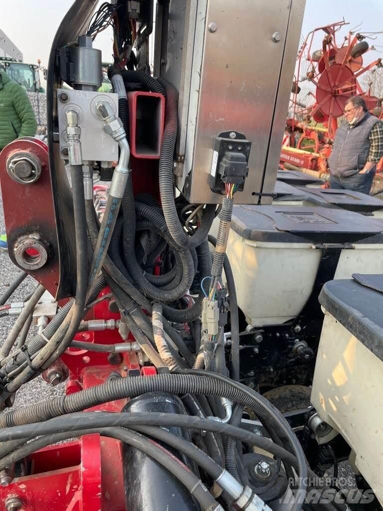Kinze 8 FILE Istutuskoneet