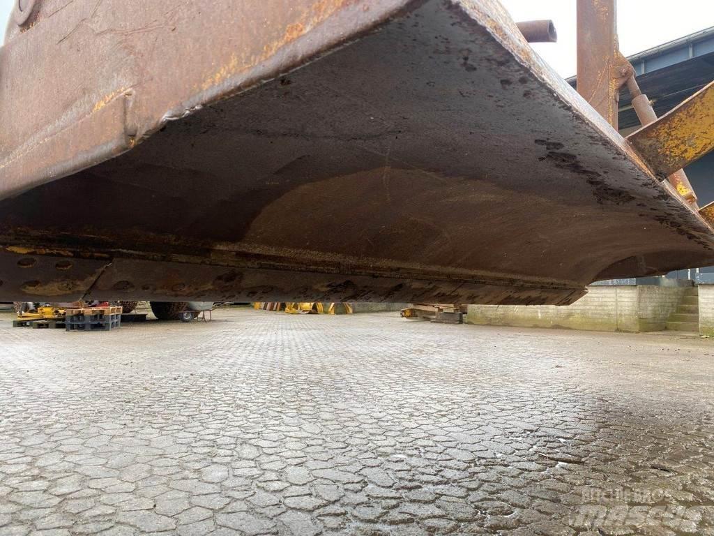 CAT D65 PX Puskulevyt
