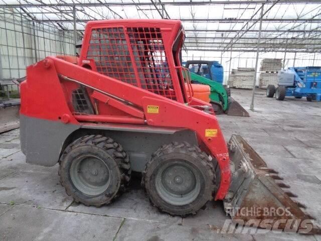 Bobcat S130 Liukuohjatut kuormaajat