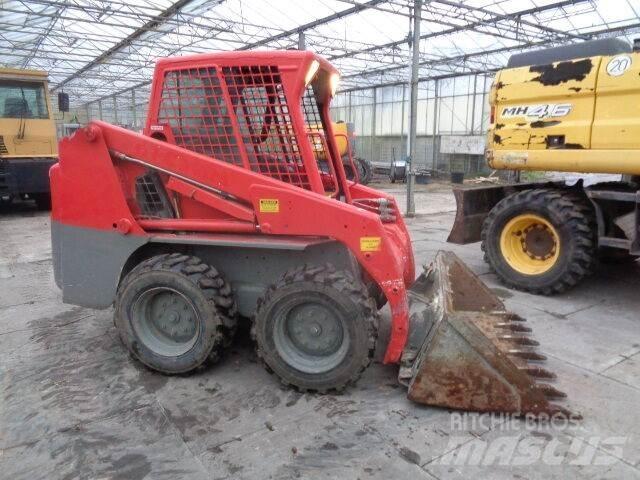 Bobcat S130 Liukuohjatut kuormaajat