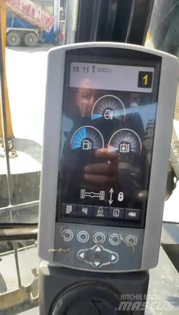 CAT 318D MH Jätteenkäsittelijät