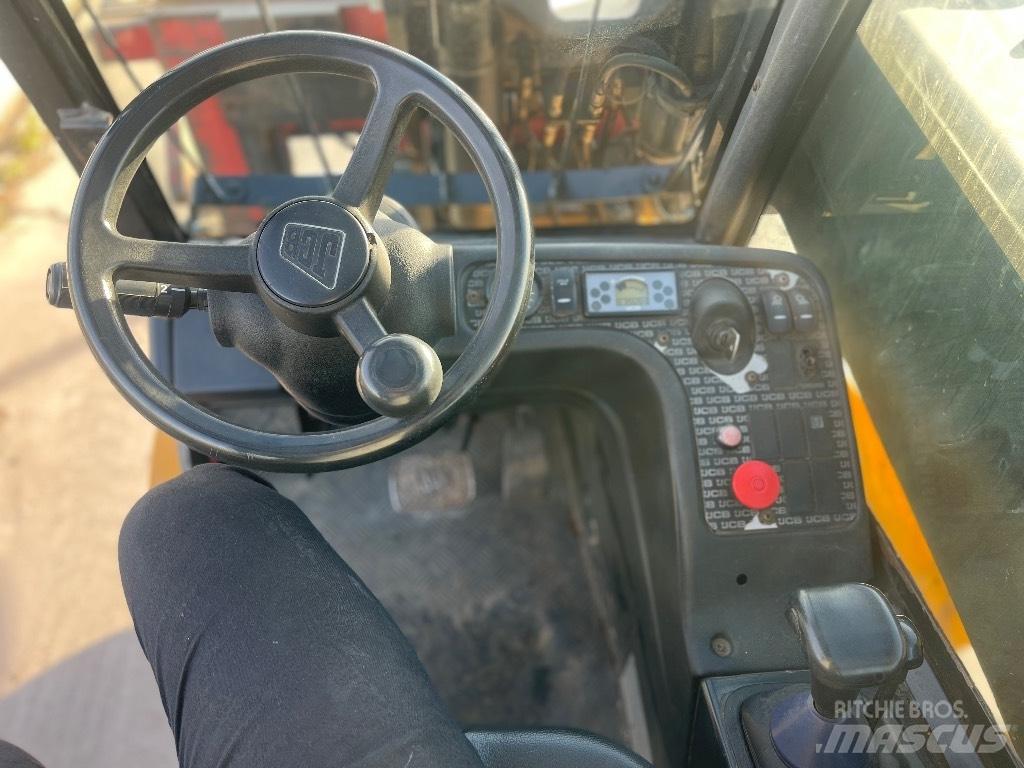 JCB TLT 35 D / 4x4 Kurottajat
