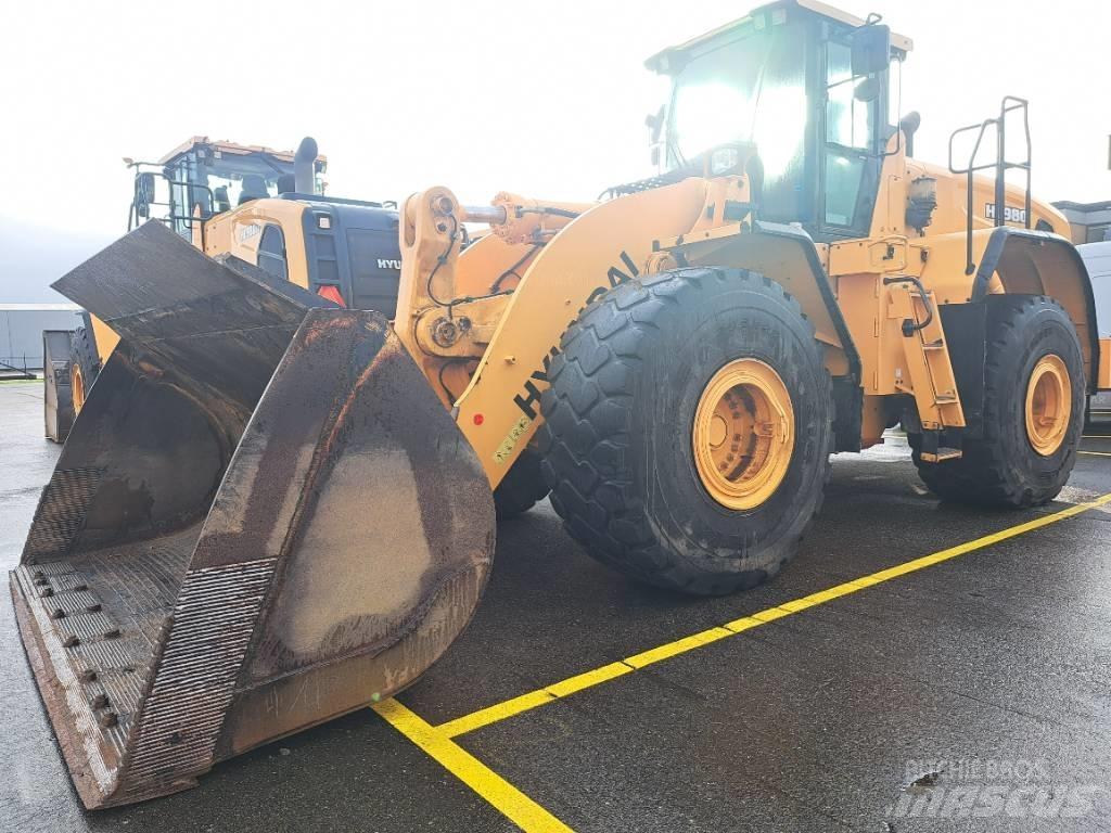 Hyundai HL980 Pyöräkuormaajat