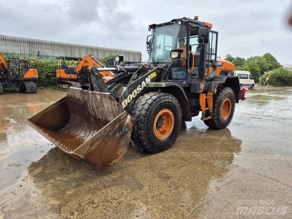 Doosan DL 250-7 Pyöräkuormaajat