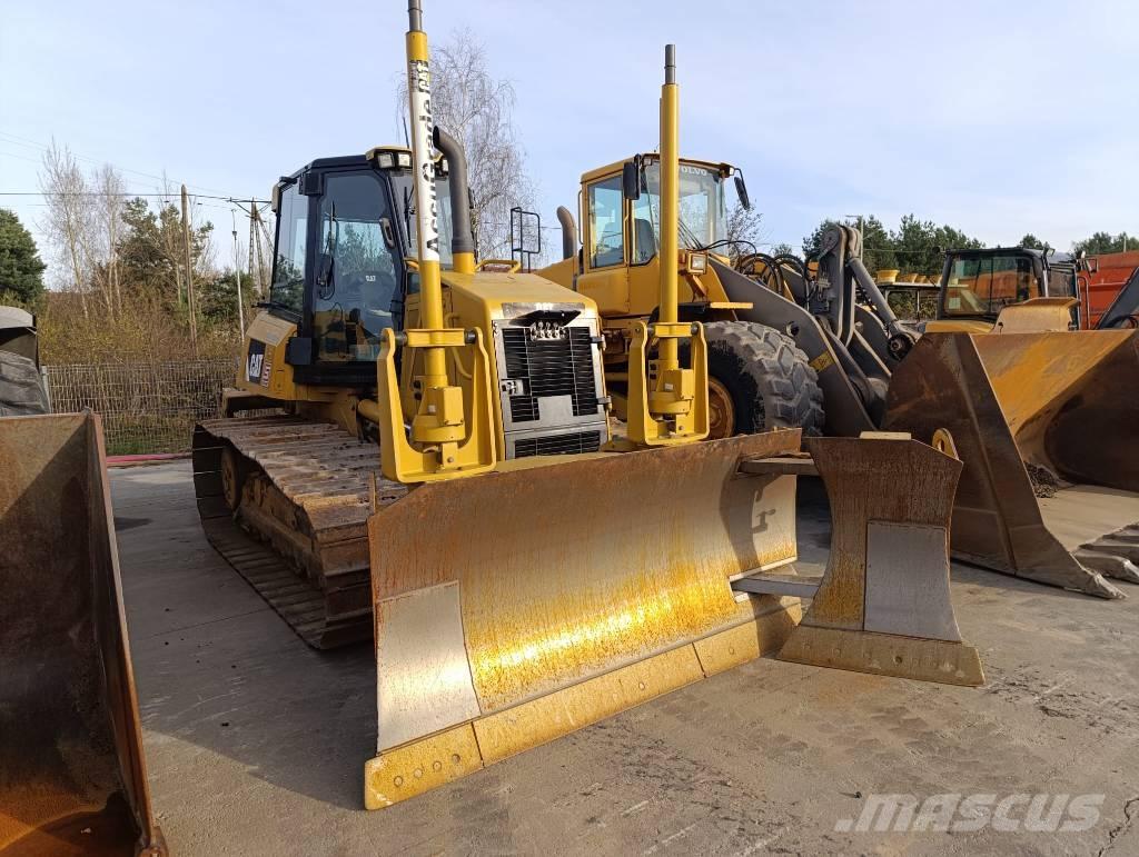 CAT D 6 K LGP Telaketjupuskutraktorit