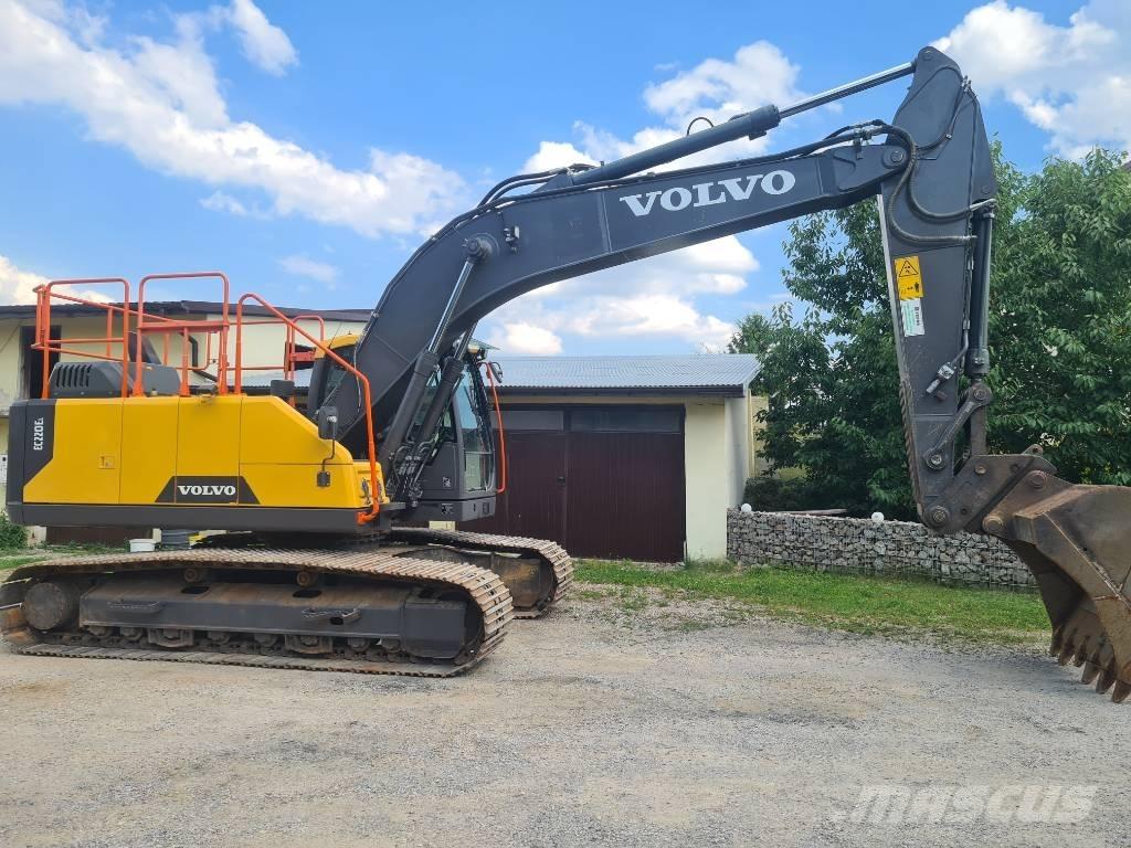 Volvo EC 220 E Telakaivukoneet