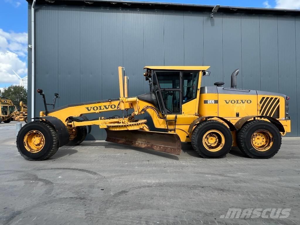 Volvo G970 Tiehöylät