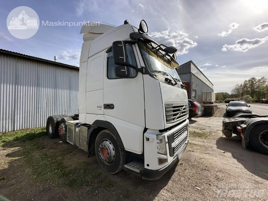 Volvo FH 440 Puscher Vetopöytäautot