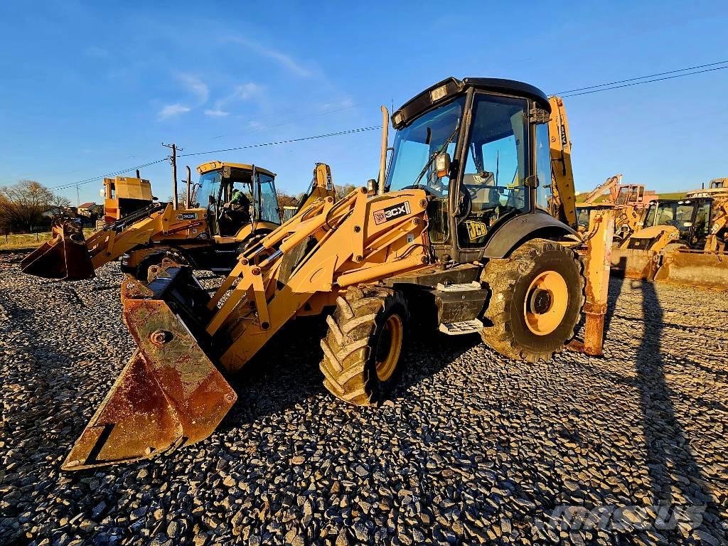 JCB 3 CX Contractor Kaivurikuormaajat