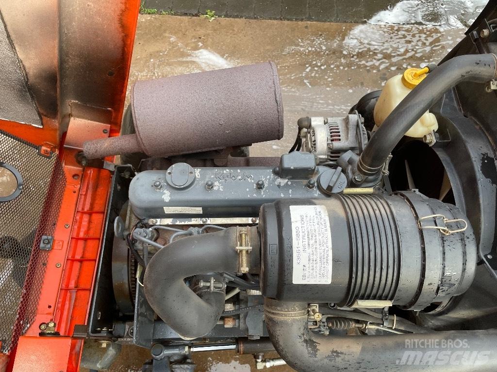 Kubota F 3560 Päältäajettavat ruohonleikkurit