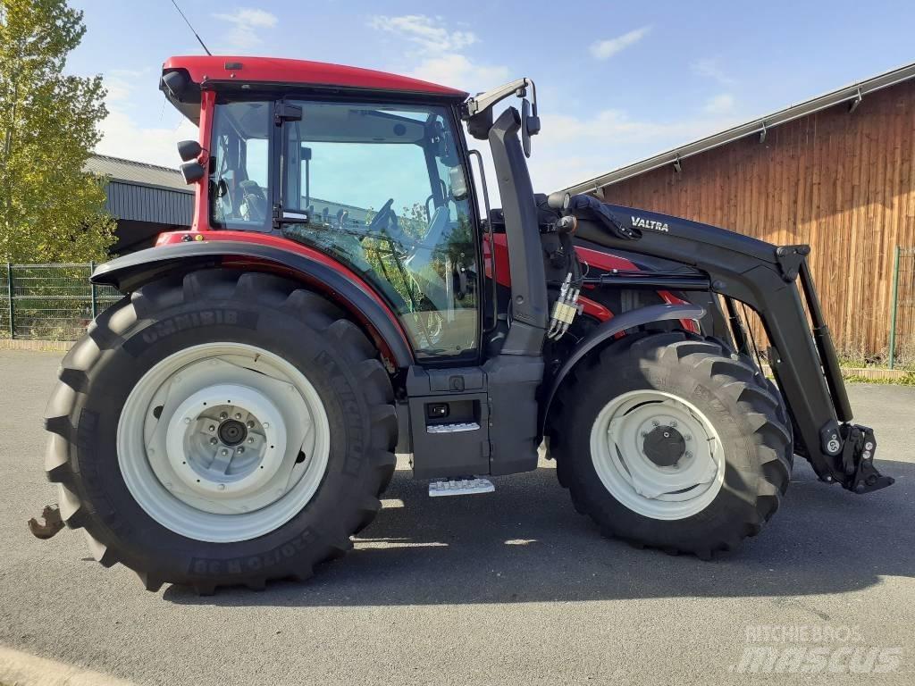 Valtra G 115 Active Traktorit