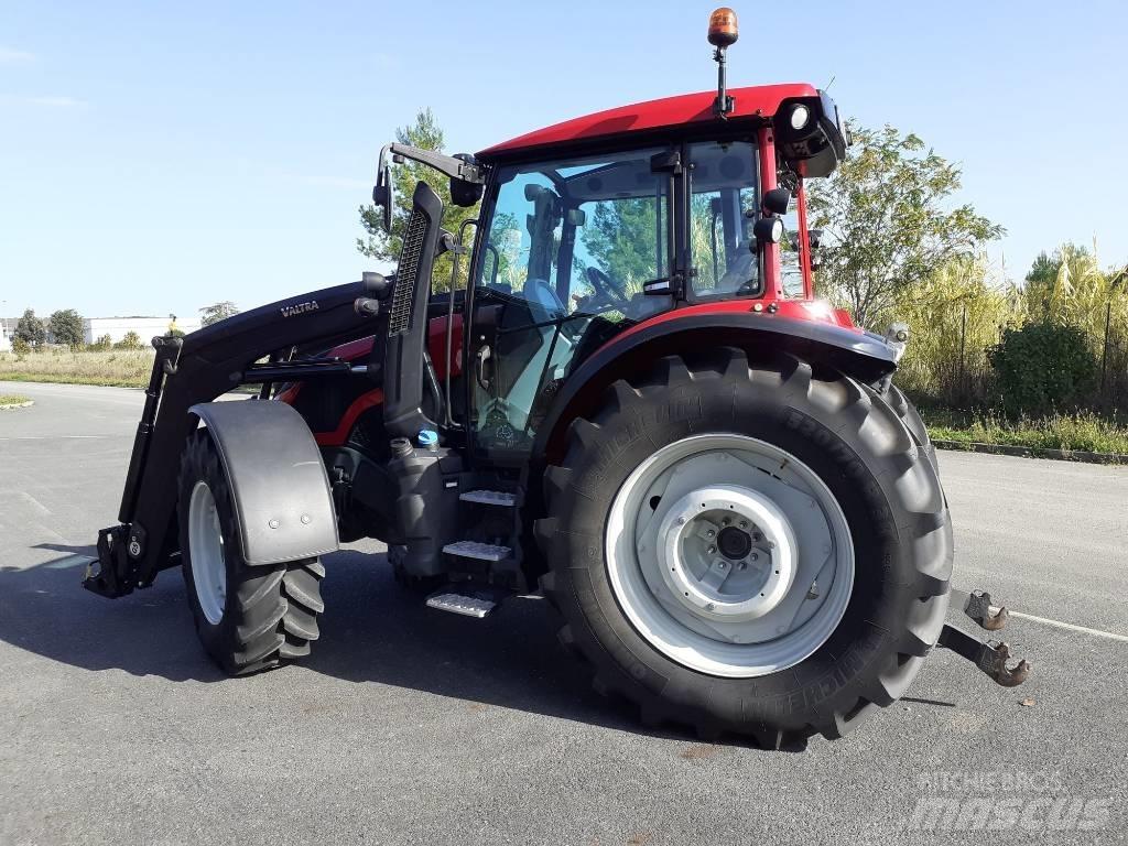 Valtra G 115 Active Traktorit