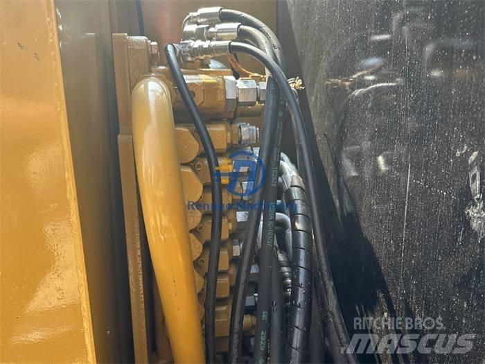 CAT 306E Minikaivukoneet < 7t