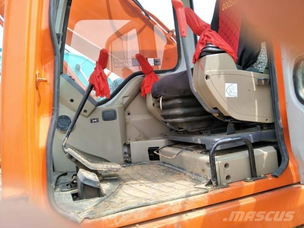 Doosan 225 Telakaivukoneet