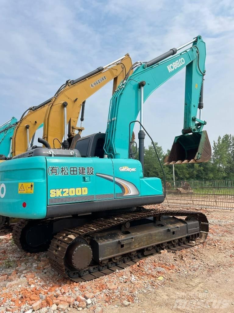 Kobelco 200 Telakaivukoneet