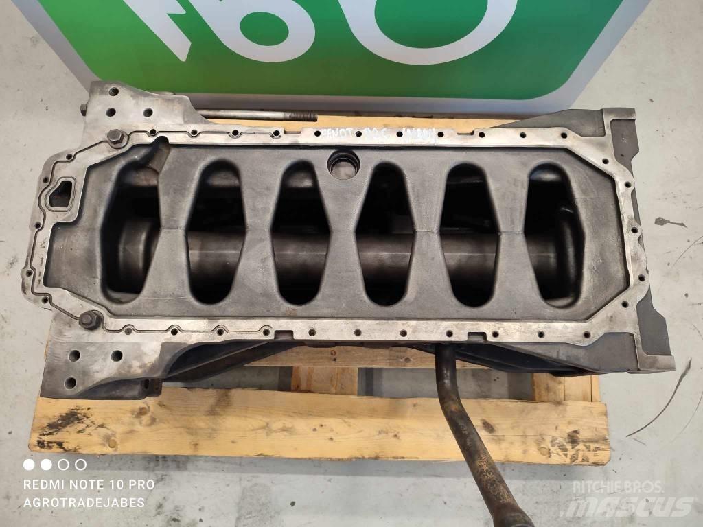 Fendt 926 oil pan Moottorit