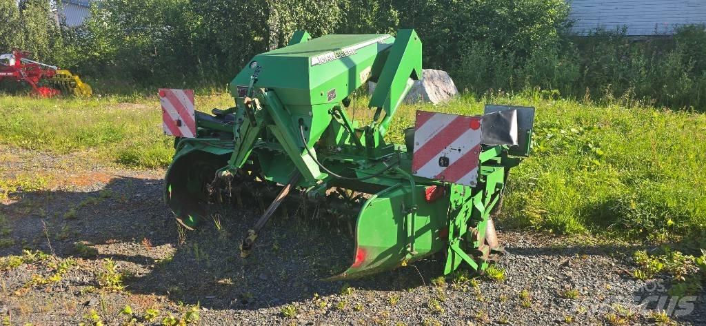John Deere 131 Niittomurskaimet