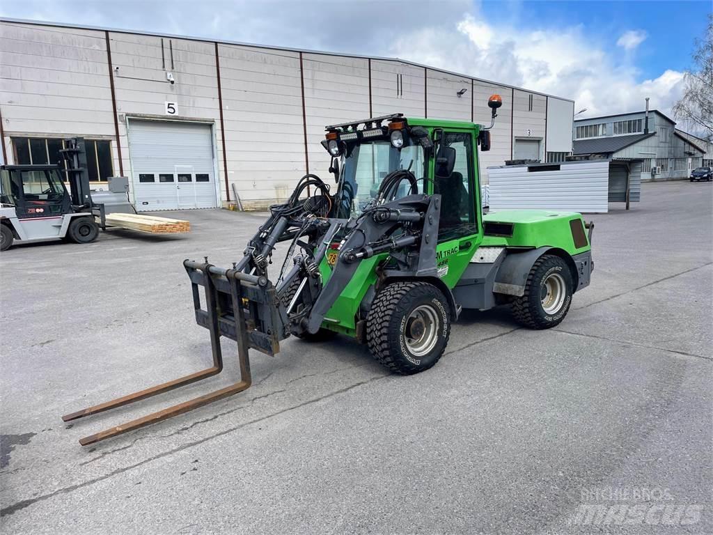 LM Trac 486 Taajamatraktorit