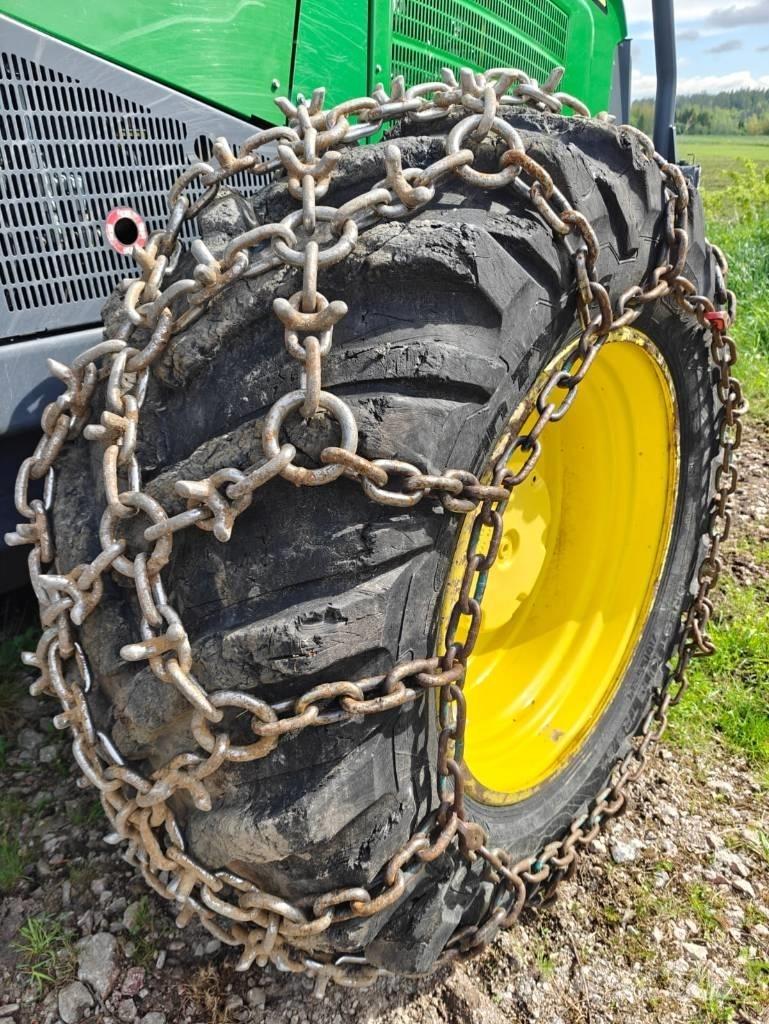 John Deere 1170 G Harvesterit