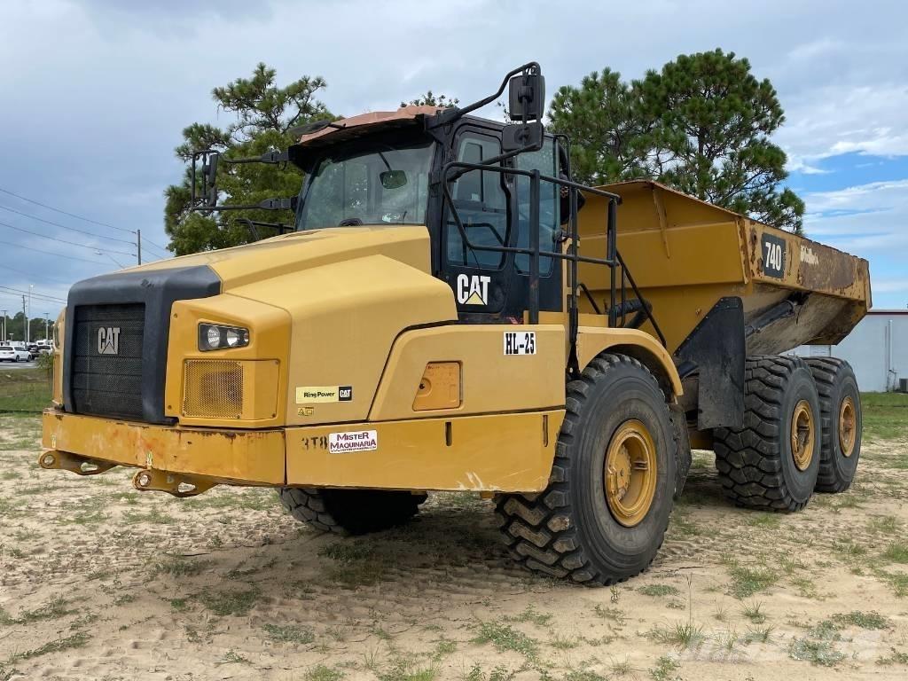 CAT 740 GC Dumpperit