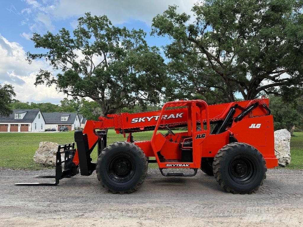 SkyTrak 10054 Kurottajat
