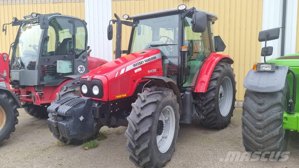 Massey Ferguson 5435 Traktorit