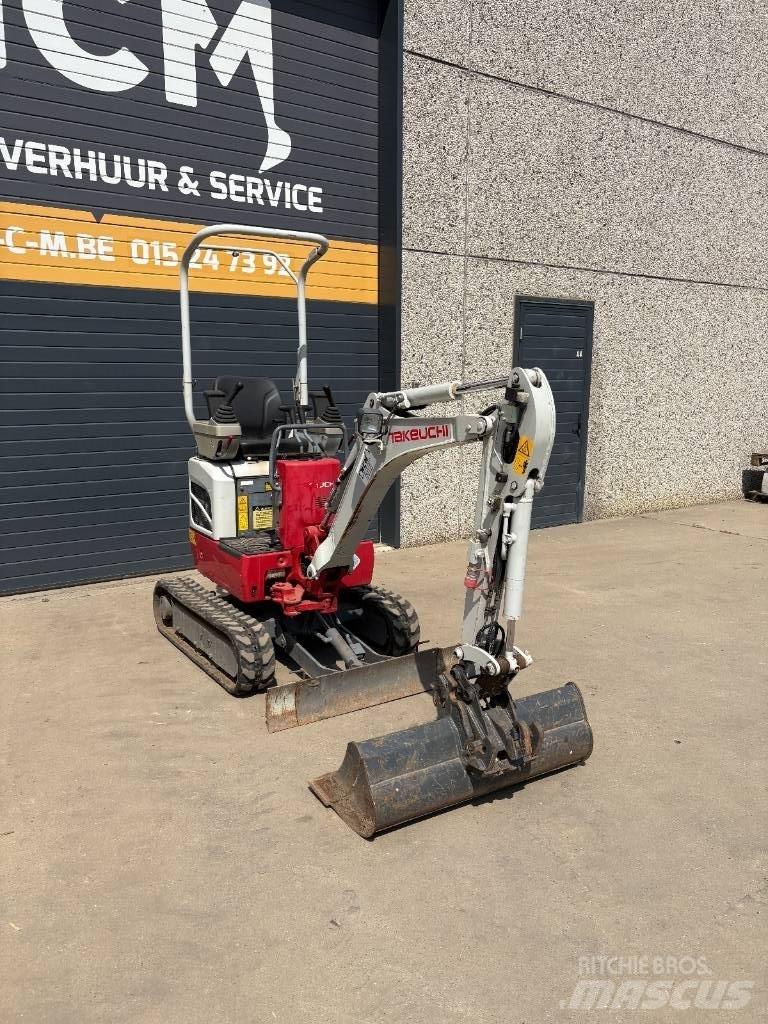 Takeuchi TB 210 R Minikaivukoneet < 7t