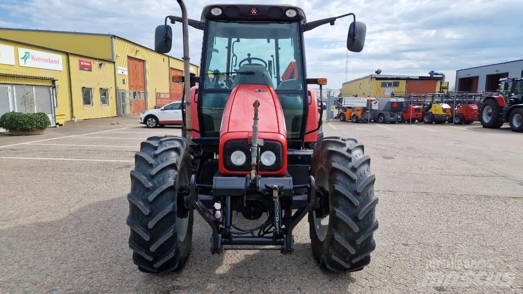 Massey Ferguson 5455 Traktorit