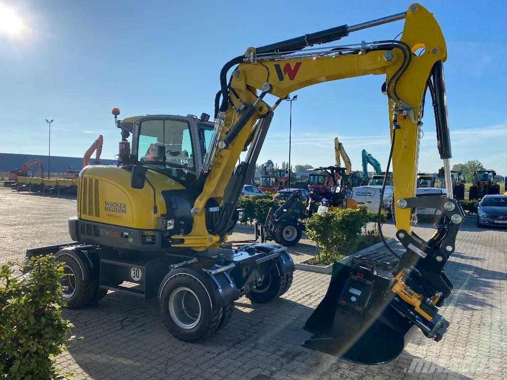 Wacker Neuson EW 65 Pyöräkaivukoneet