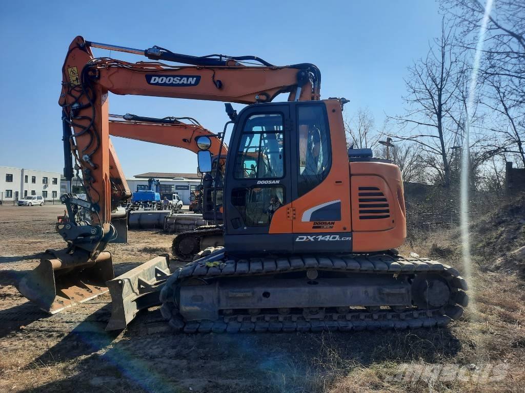 Doosan DX140LCR-5 Telakaivukoneet