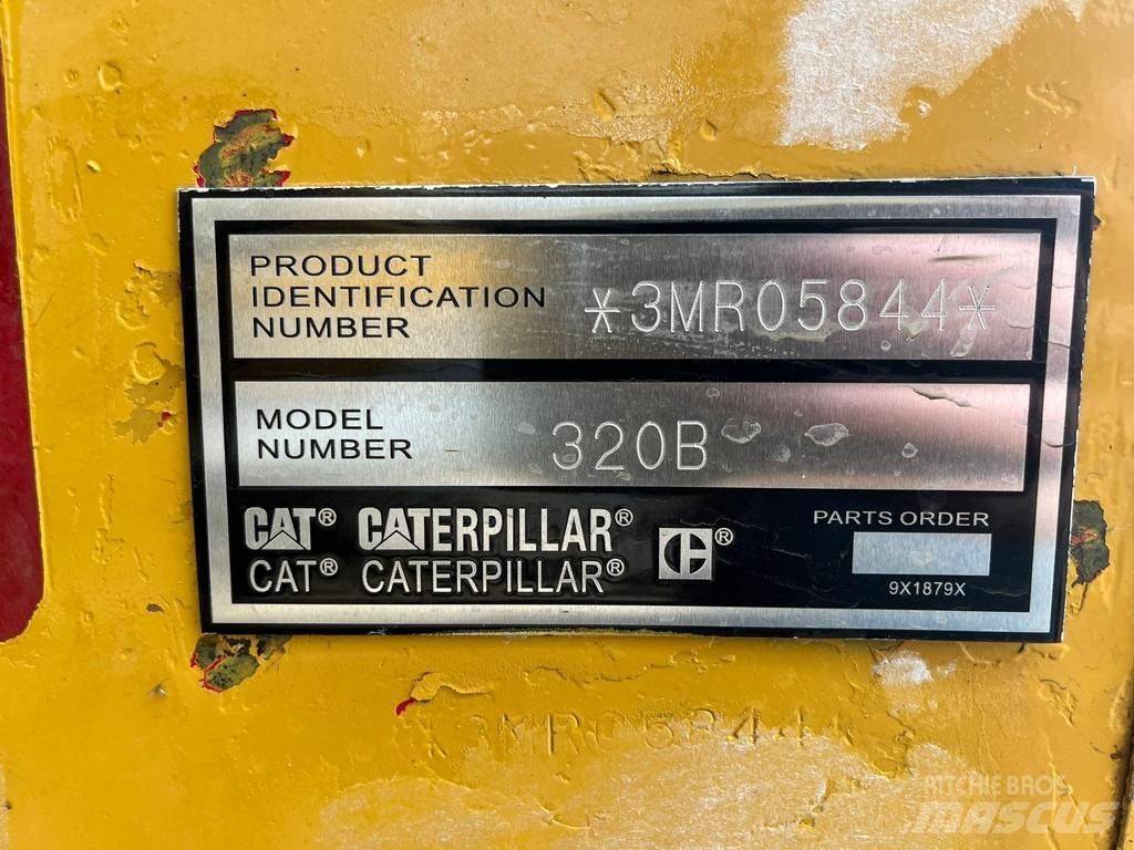 CAT 320B Erikoiskaivinkoneet