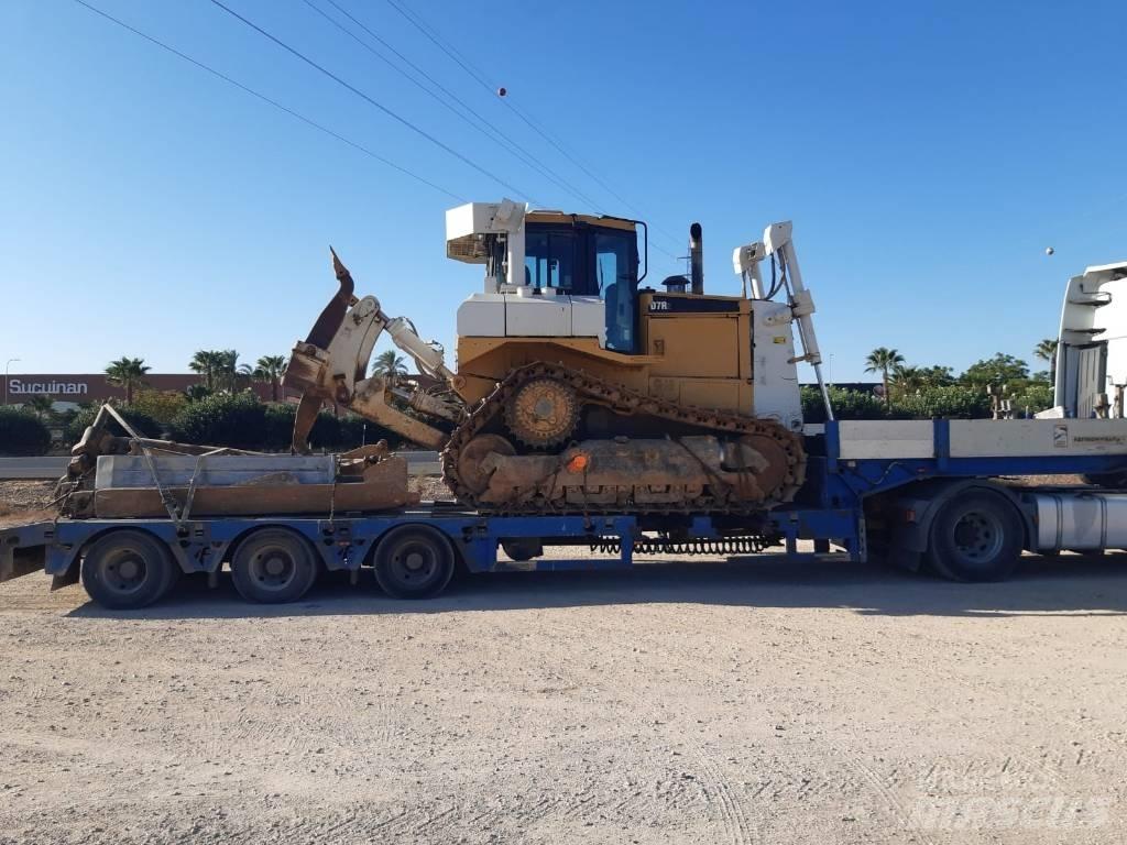 CAT D 7 R II Telaketjupuskutraktorit