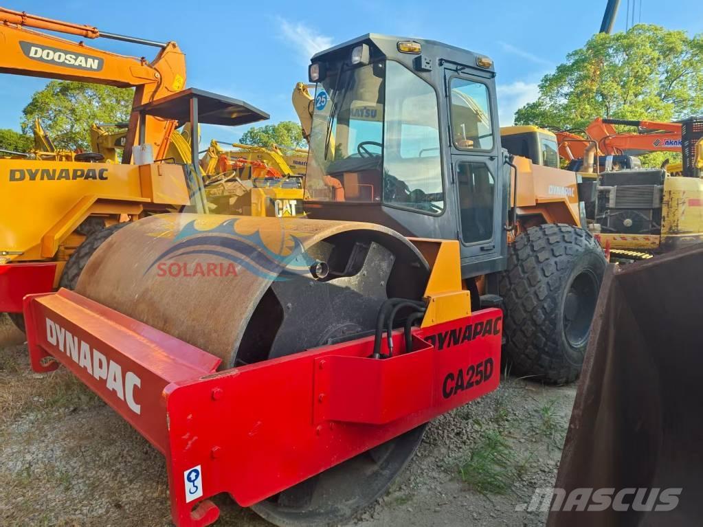 Dynapac CA 25 D Yksivalssijyrät