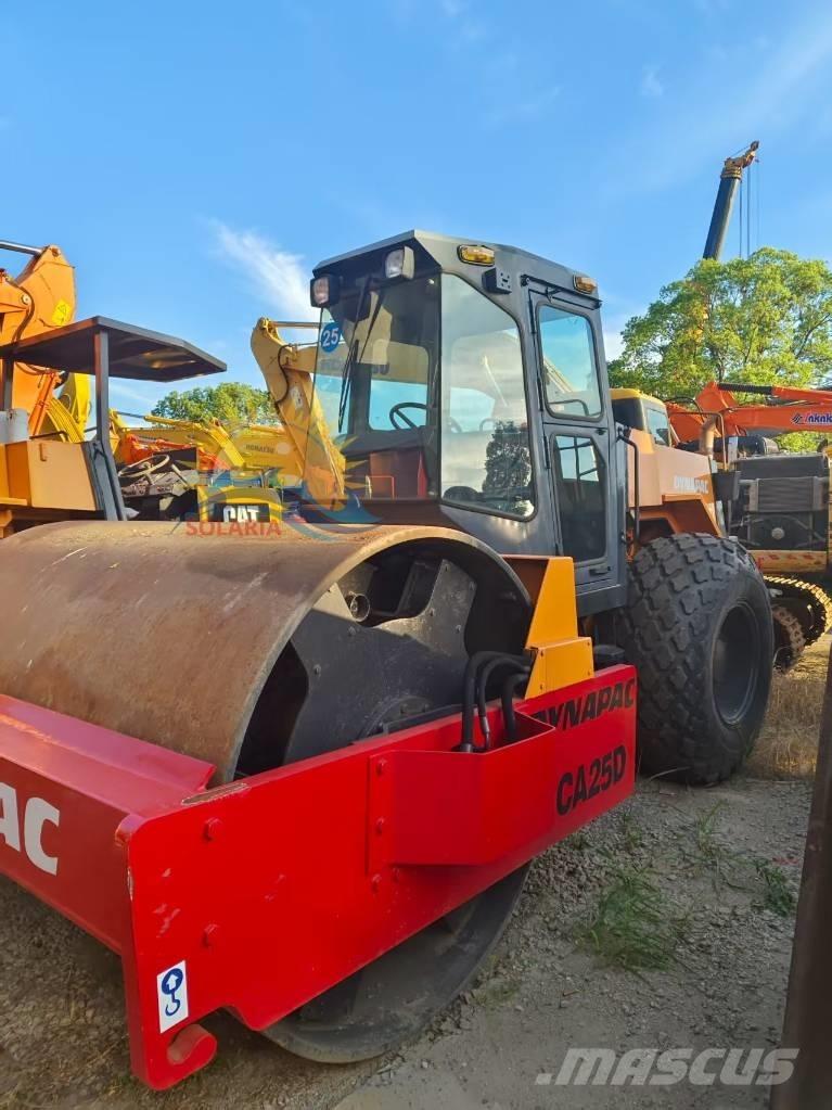 Dynapac CA 25 D Yksivalssijyrät