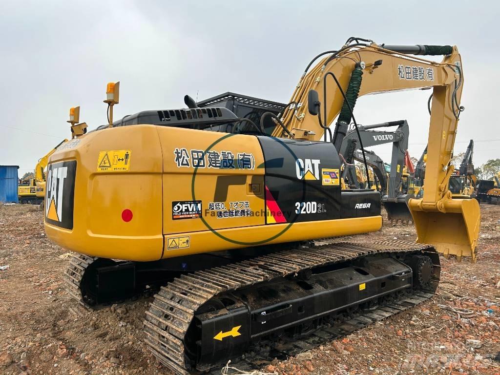 CAT 320 D2L Telakaivukoneet