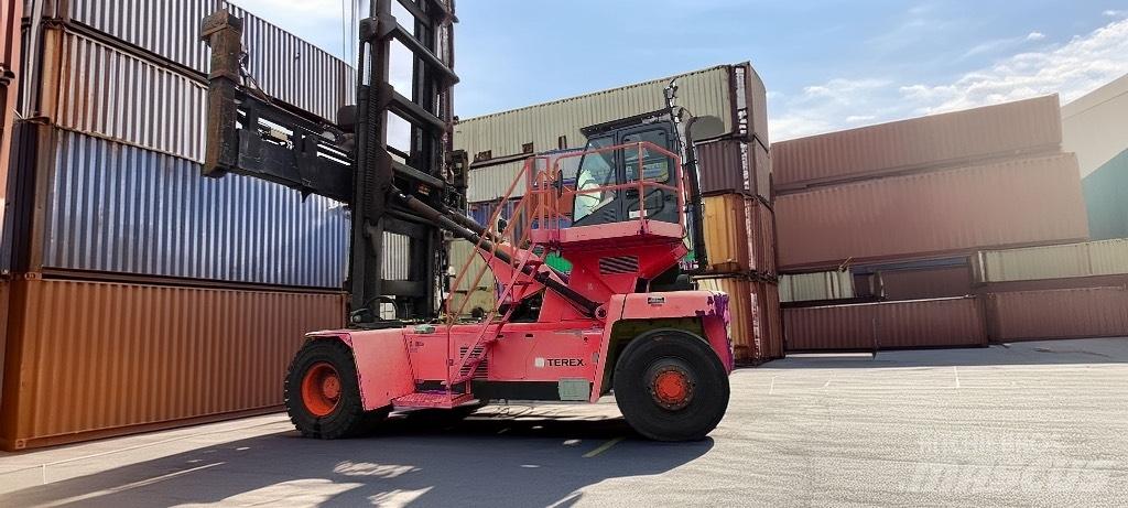 Terex FDC 25K Konttikurottajat