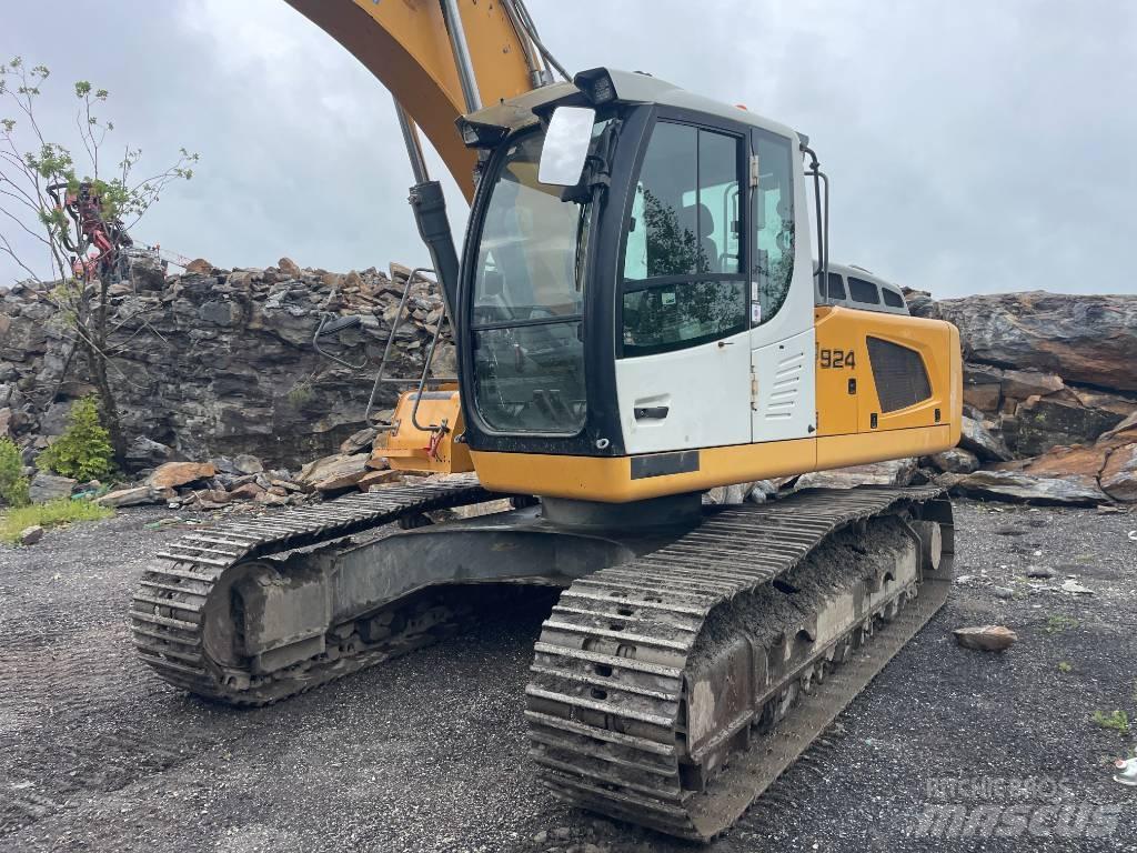 Liebherr R 924 Telakaivukoneet