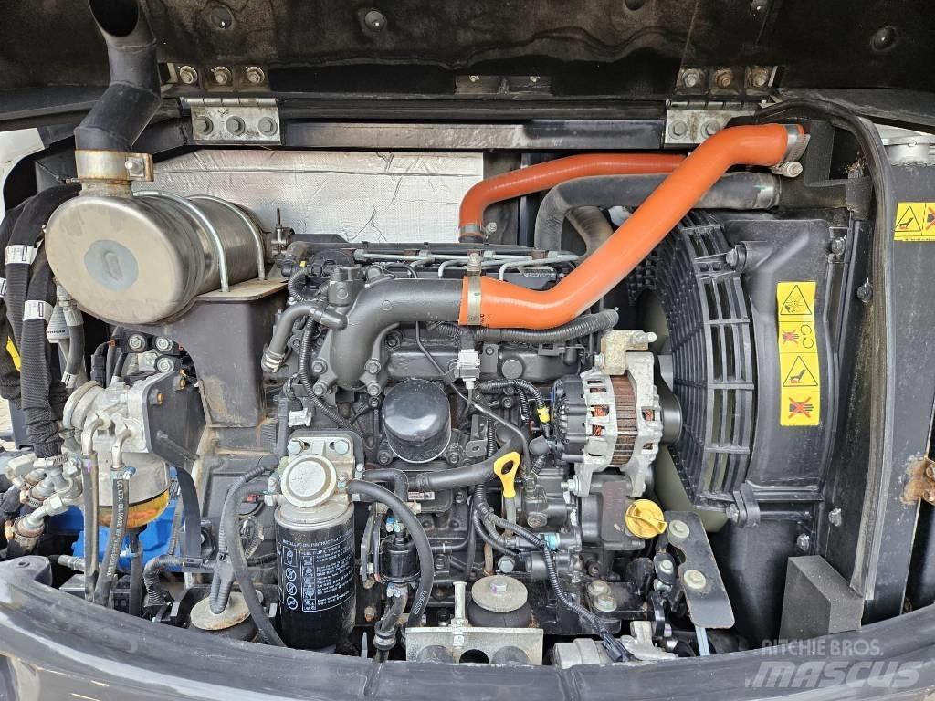 Bobcat E57W Pyöräkaivukoneet