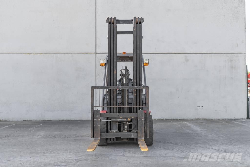 Manitou MI 35 D Dieseltrukit